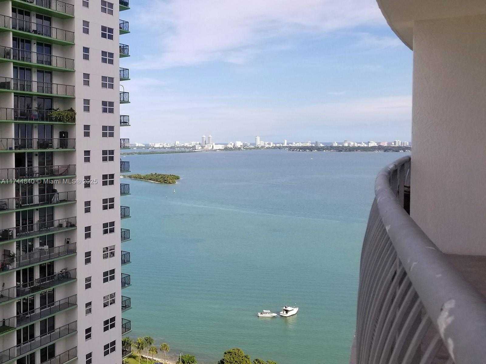 Small Image of 1750 NORTH BAYSHORE DR #2909, Miami Number 2
