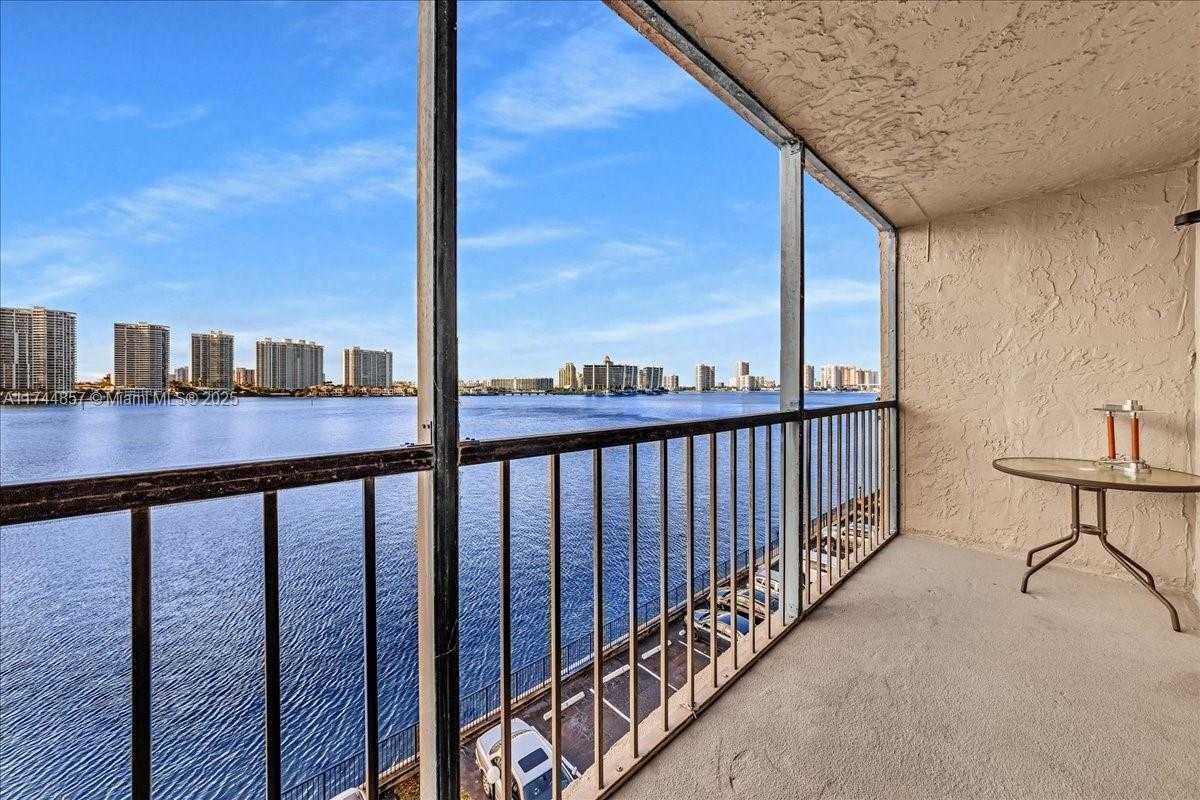Small Image of 17600 NORTH BAY RD #N503, Sunny Isles Beach Number 2