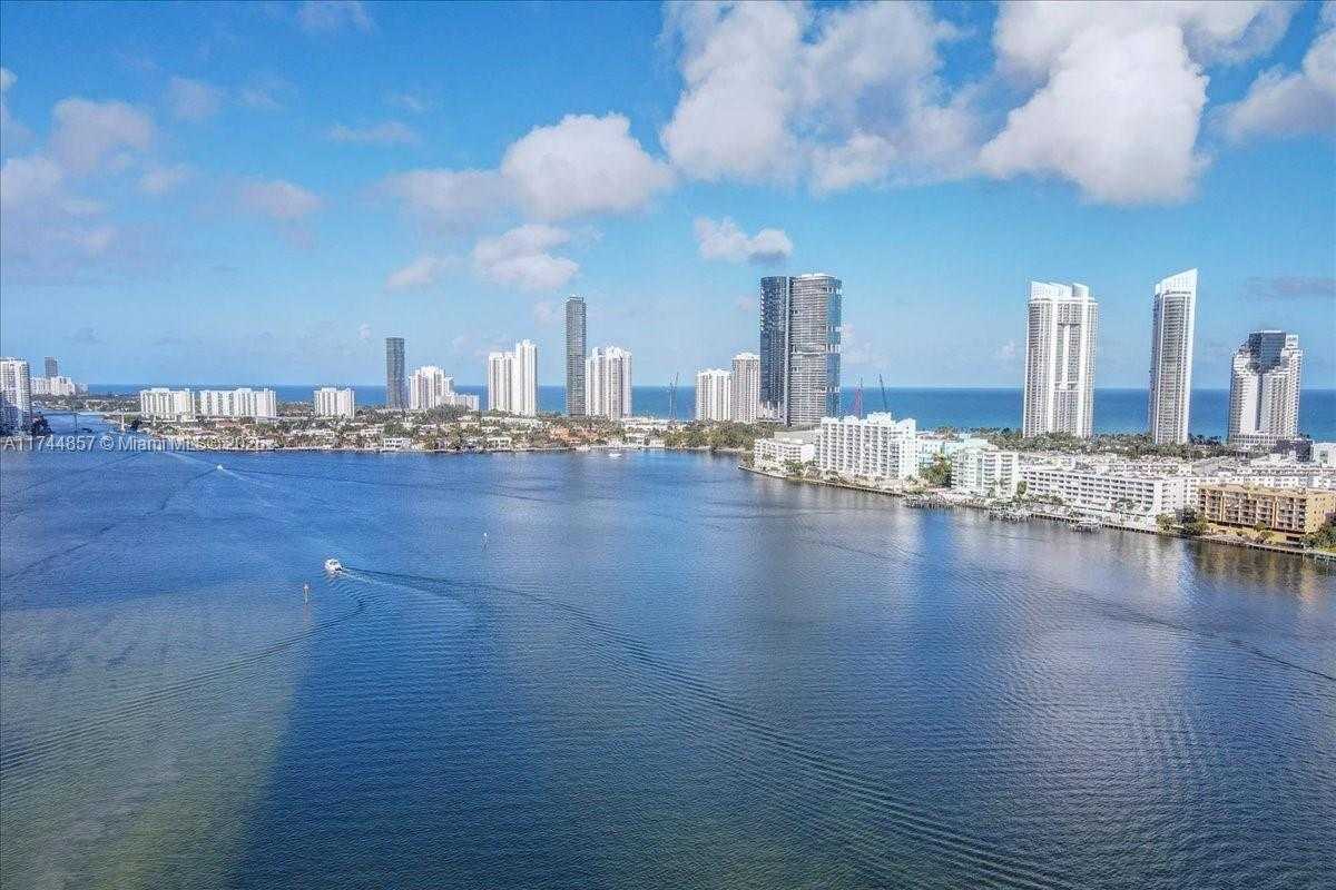 Small Image of 17600 NORTH BAY RD #N503, Sunny Isles Beach Number 25
