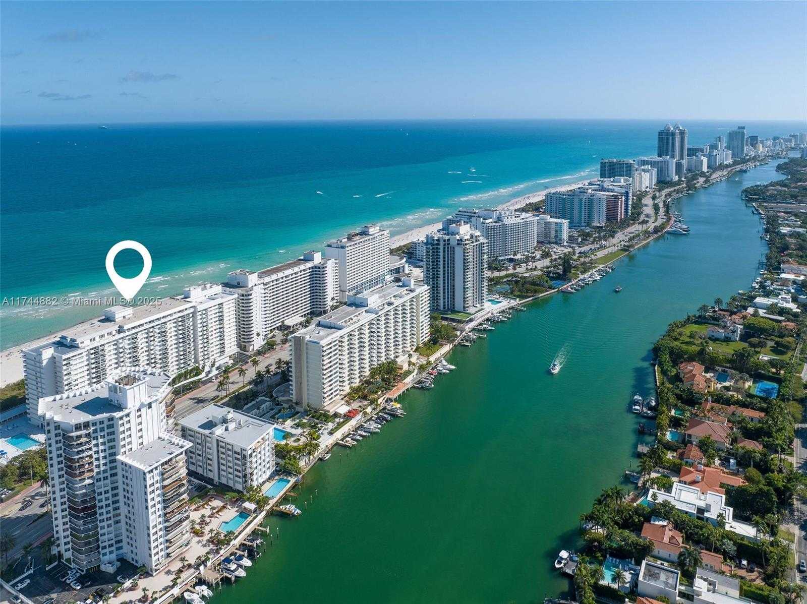 Small Image of 5601 COLLINS AVE #PH-14, Miami Beach Number 25