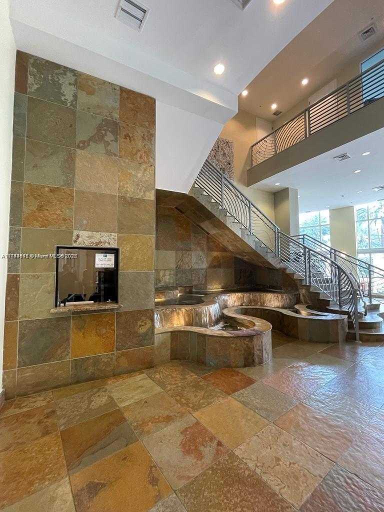 Small Image of 1755 EAST HALLANDALE BEACH BLVD #MEZ7E, Hallandale Beach Number 10