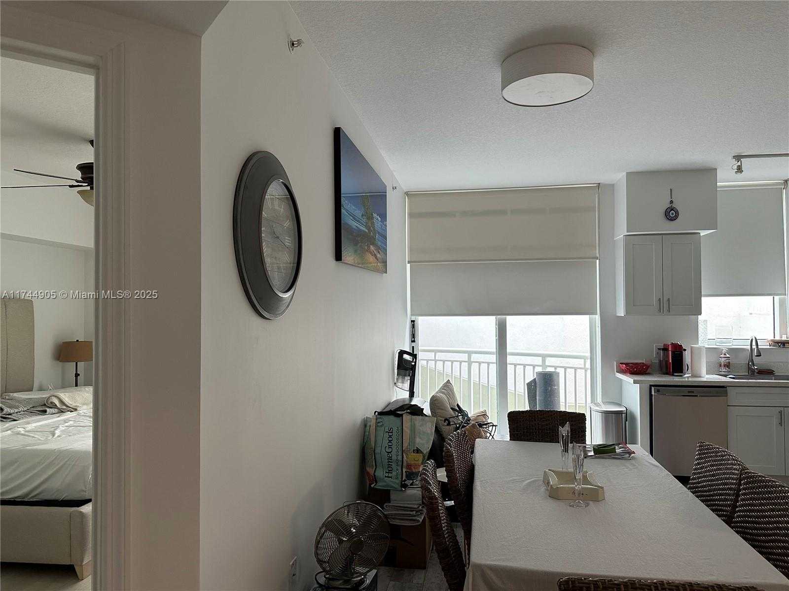 Small Image of 1755 EAST HALLANDALE BEACH BLVD #MEZ7E, Hallandale Beach Number 34