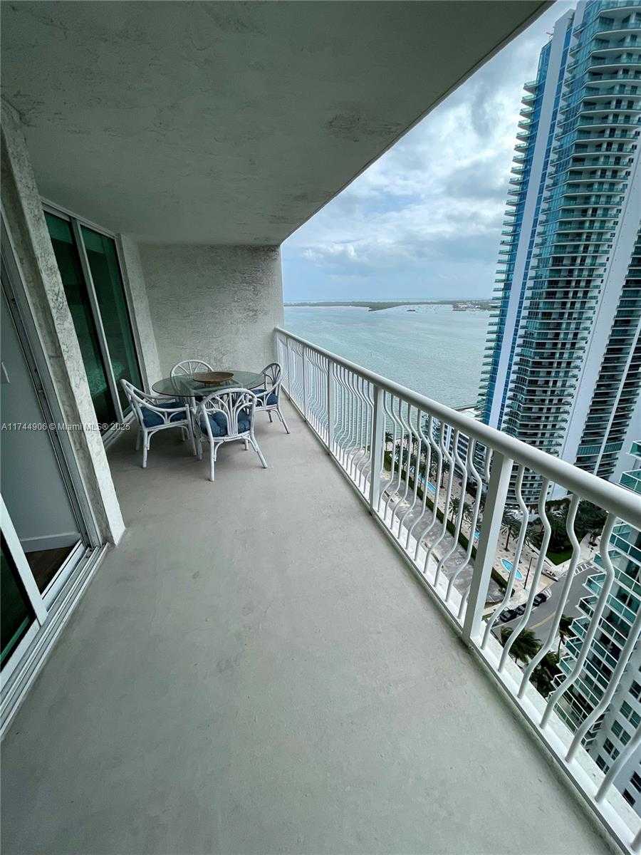 Small Image of 1200 BRICKELL BAY DR #2907, Miami Number 15