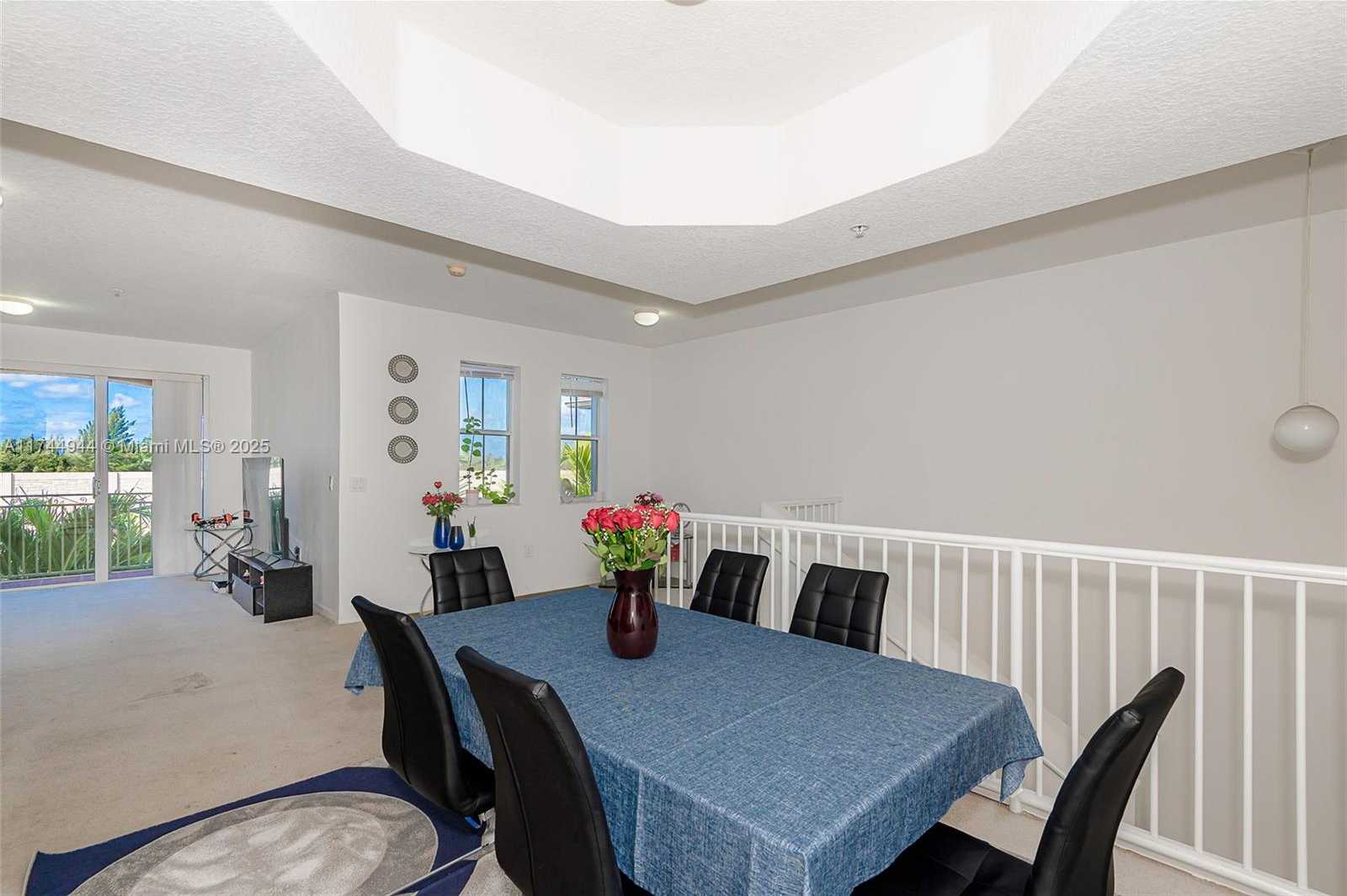 Small Image of 6670 NORTH WEST 114TH AVE #638, Doral Number 11