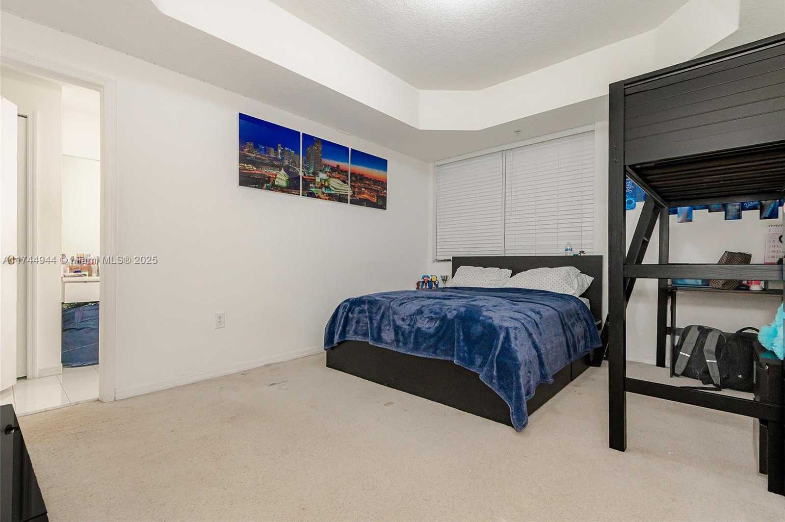 Small Image of 6670 NORTH WEST 114TH AVE #638, Doral Number 16