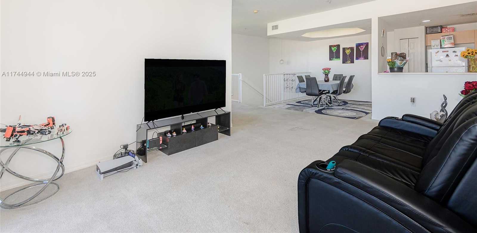 Small Image of 6670 NORTH WEST 114TH AVE #638, Doral Number 6