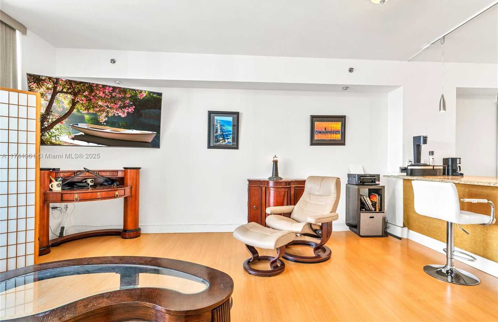 Small Image of 1830 SOUTH OCEAN DR #4312, Hallandale Beach Number 13