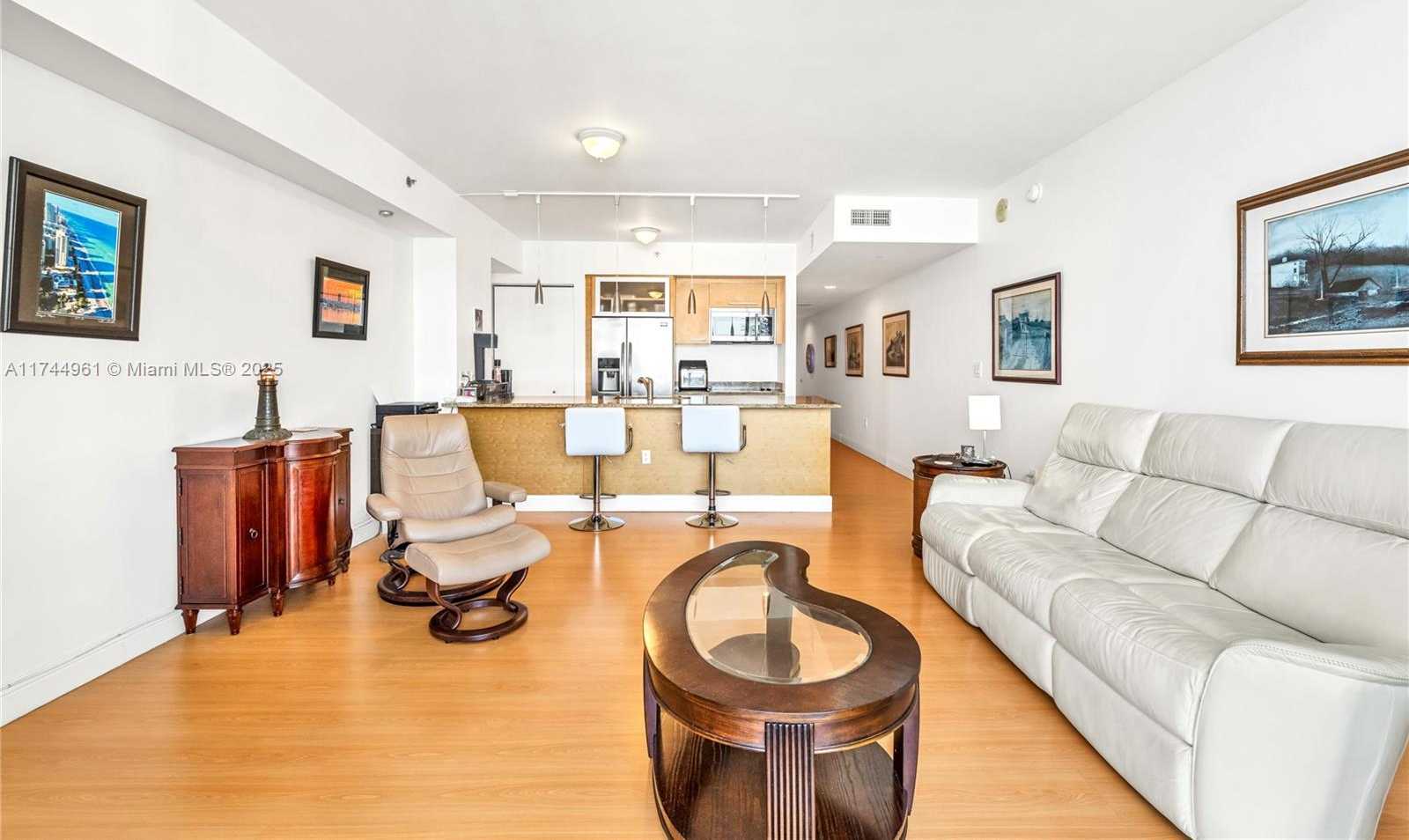 Small Image of 1830 SOUTH OCEAN DR #4312, Hallandale Beach Number 14