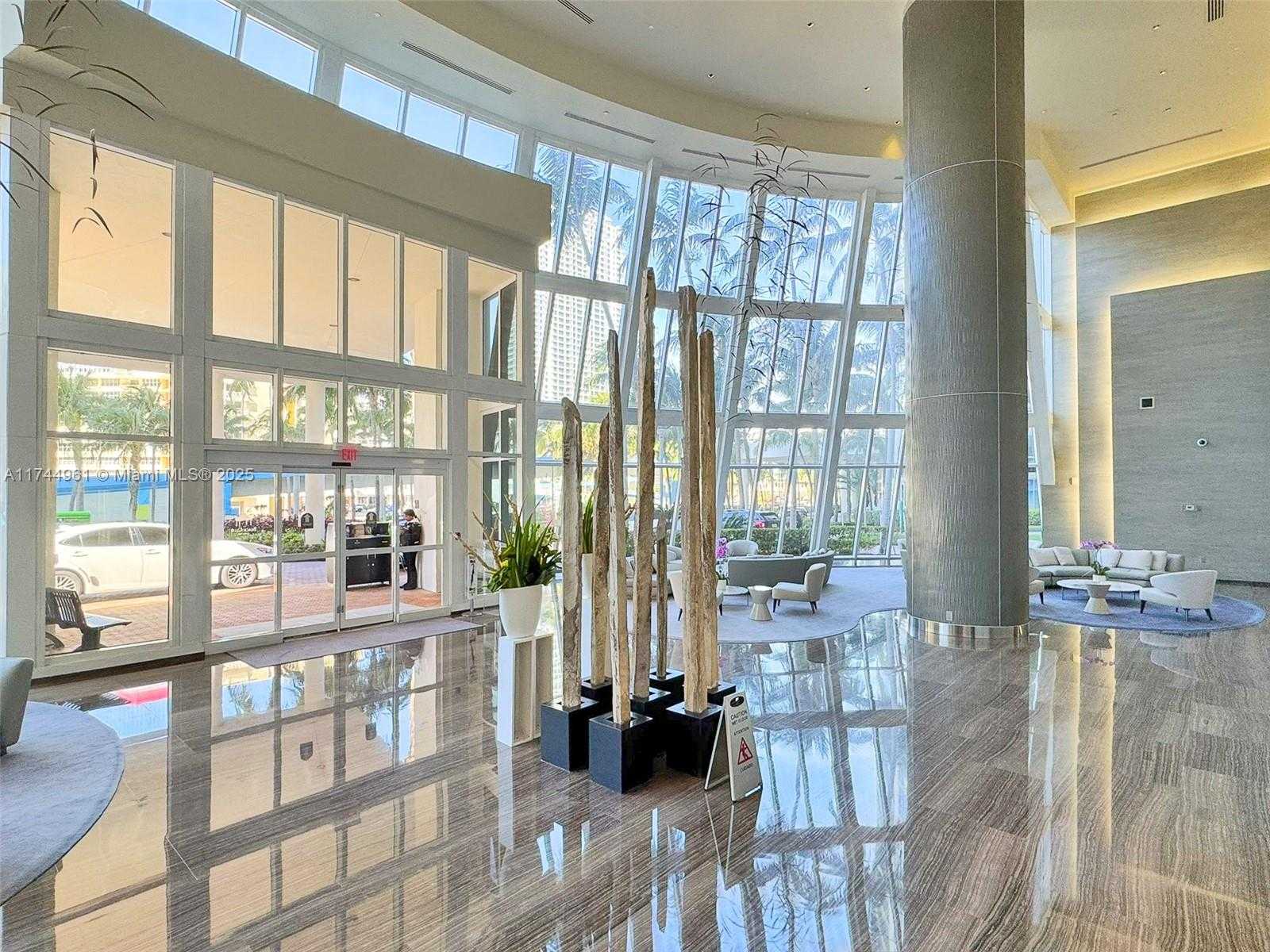 Small Image of 1830 SOUTH OCEAN DR #4312, Hallandale Beach Number 25