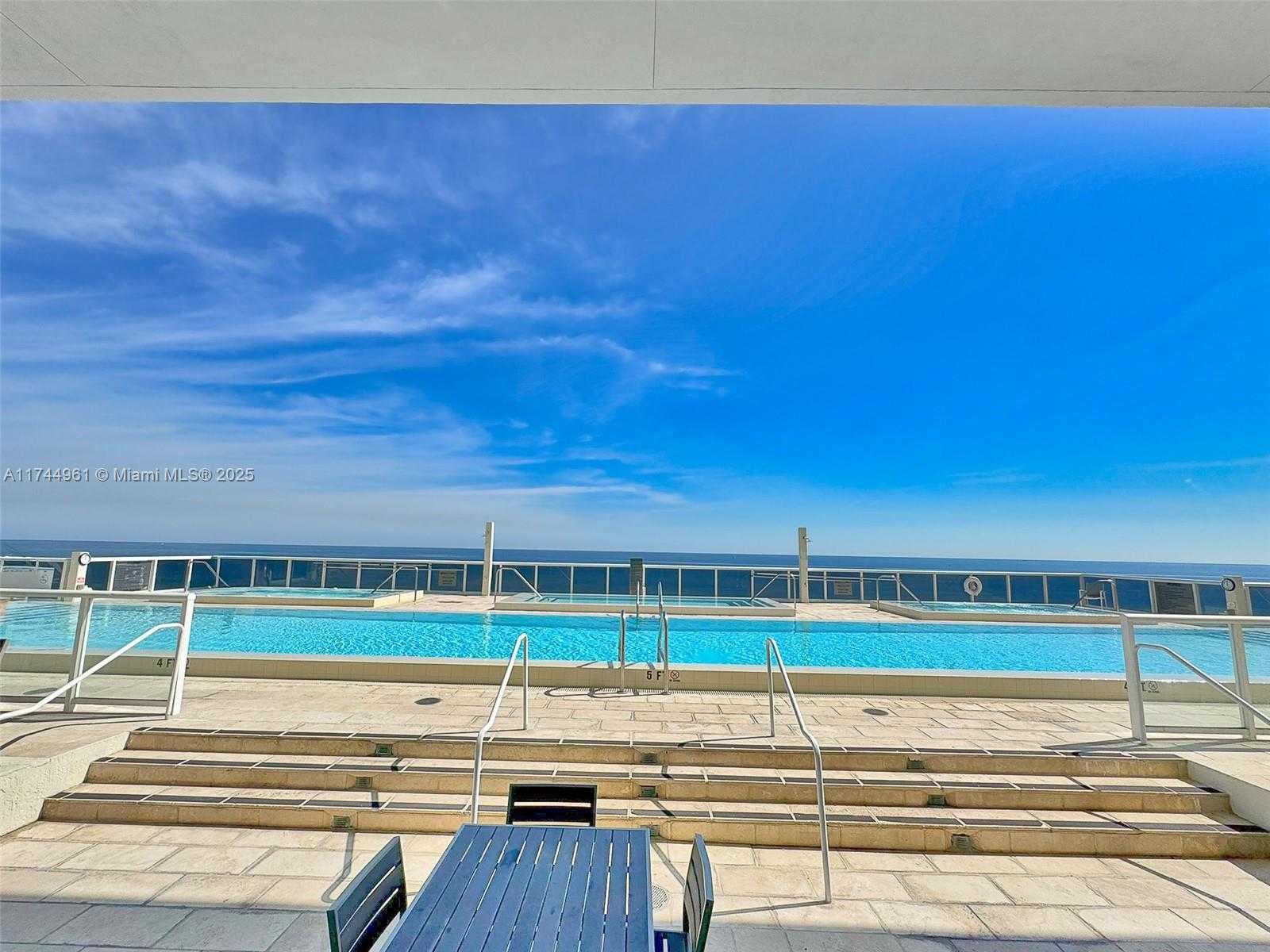 Small Image of 1830 SOUTH OCEAN DR #4312, Hallandale Beach Number 32