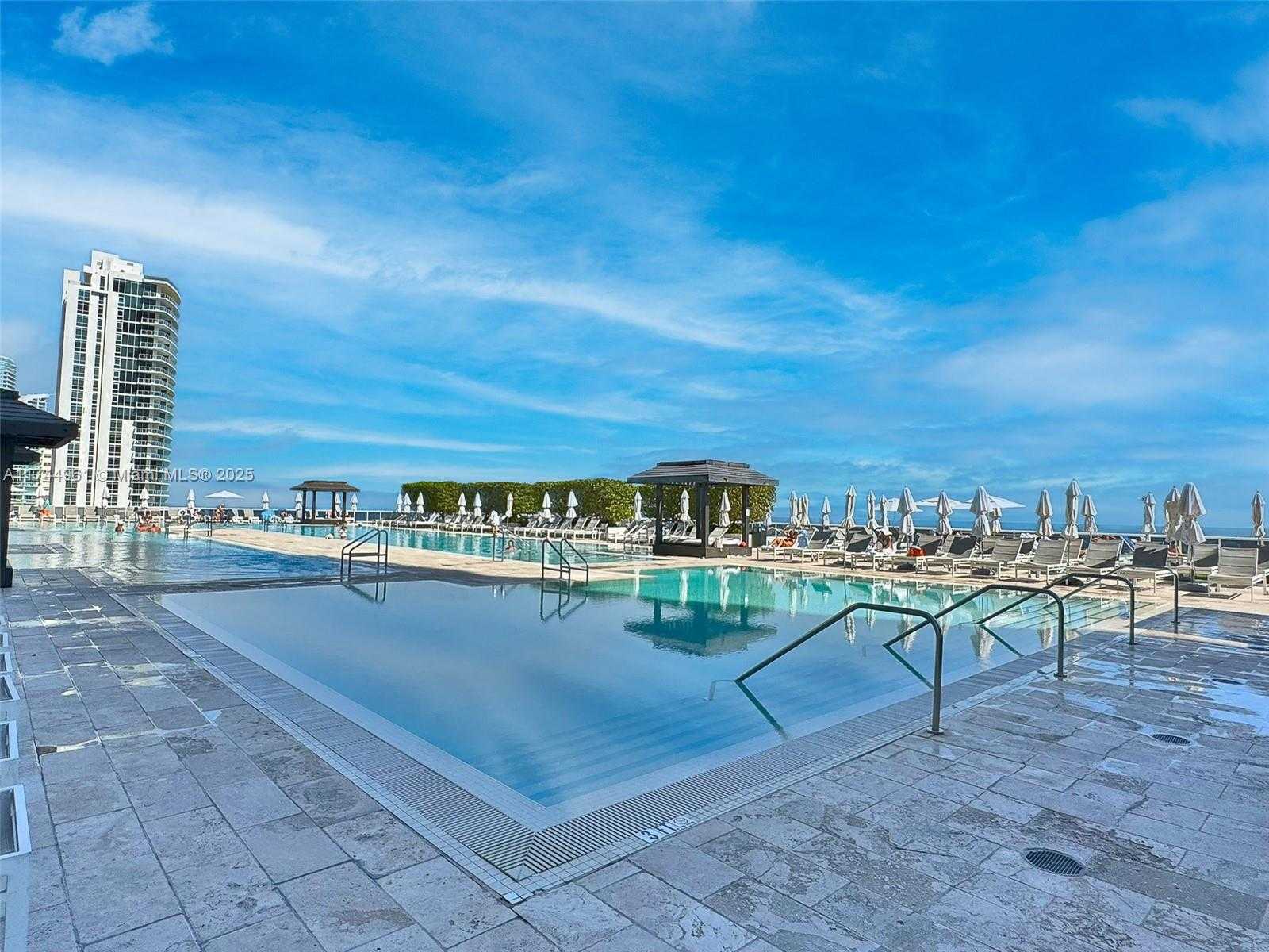 Small Image of 1830 SOUTH OCEAN DR #4312, Hallandale Beach Number 33
