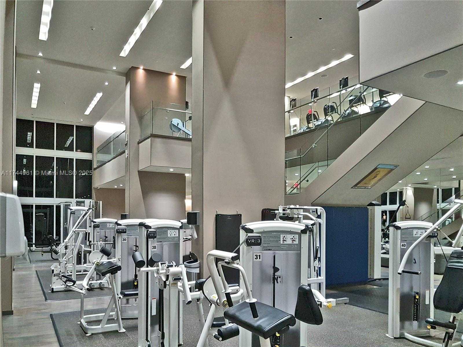 Small Image of 1830 SOUTH OCEAN DR #4312, Hallandale Beach Number 36