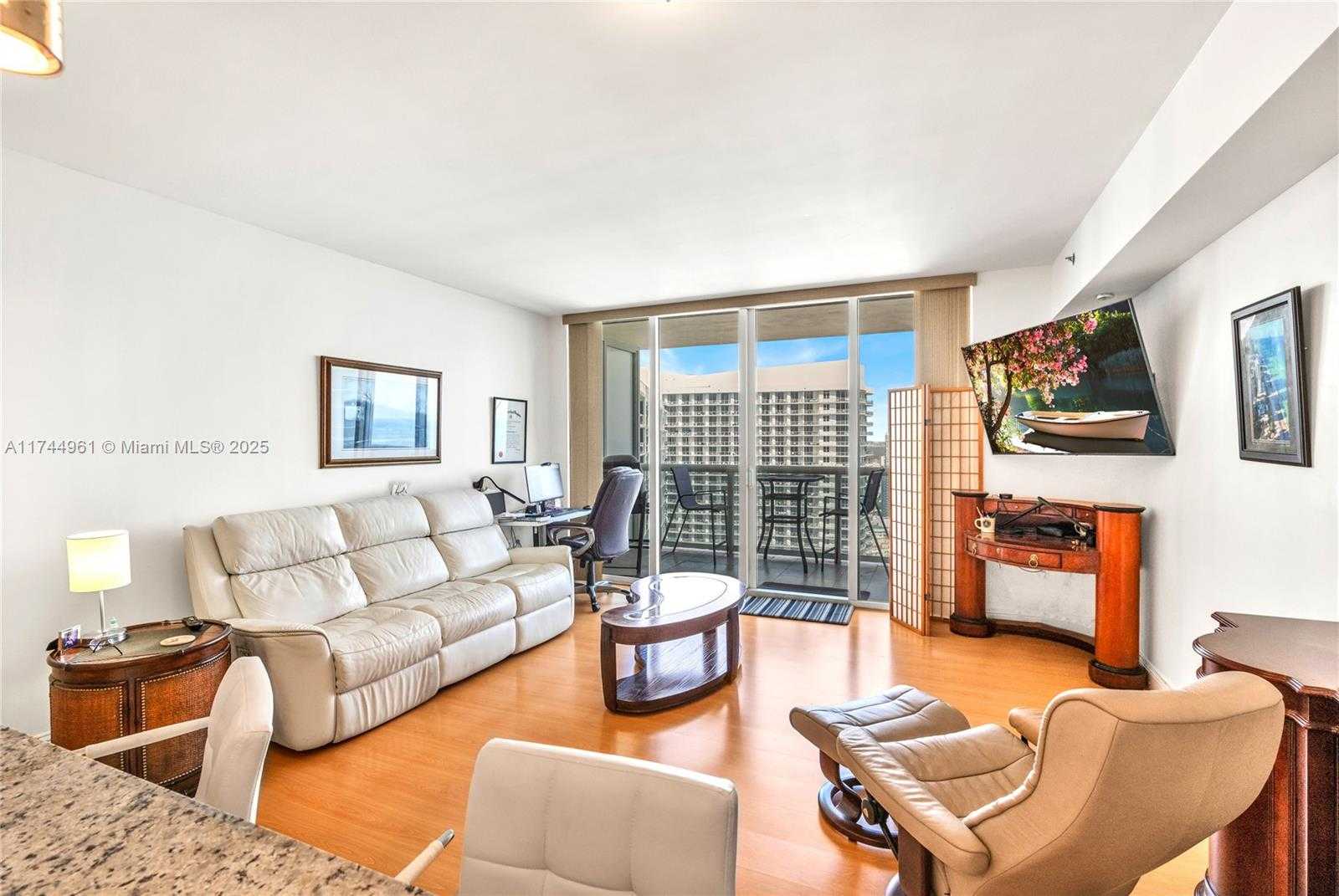 Small Image of 1830 SOUTH OCEAN DR #4312, Hallandale Beach Number 9