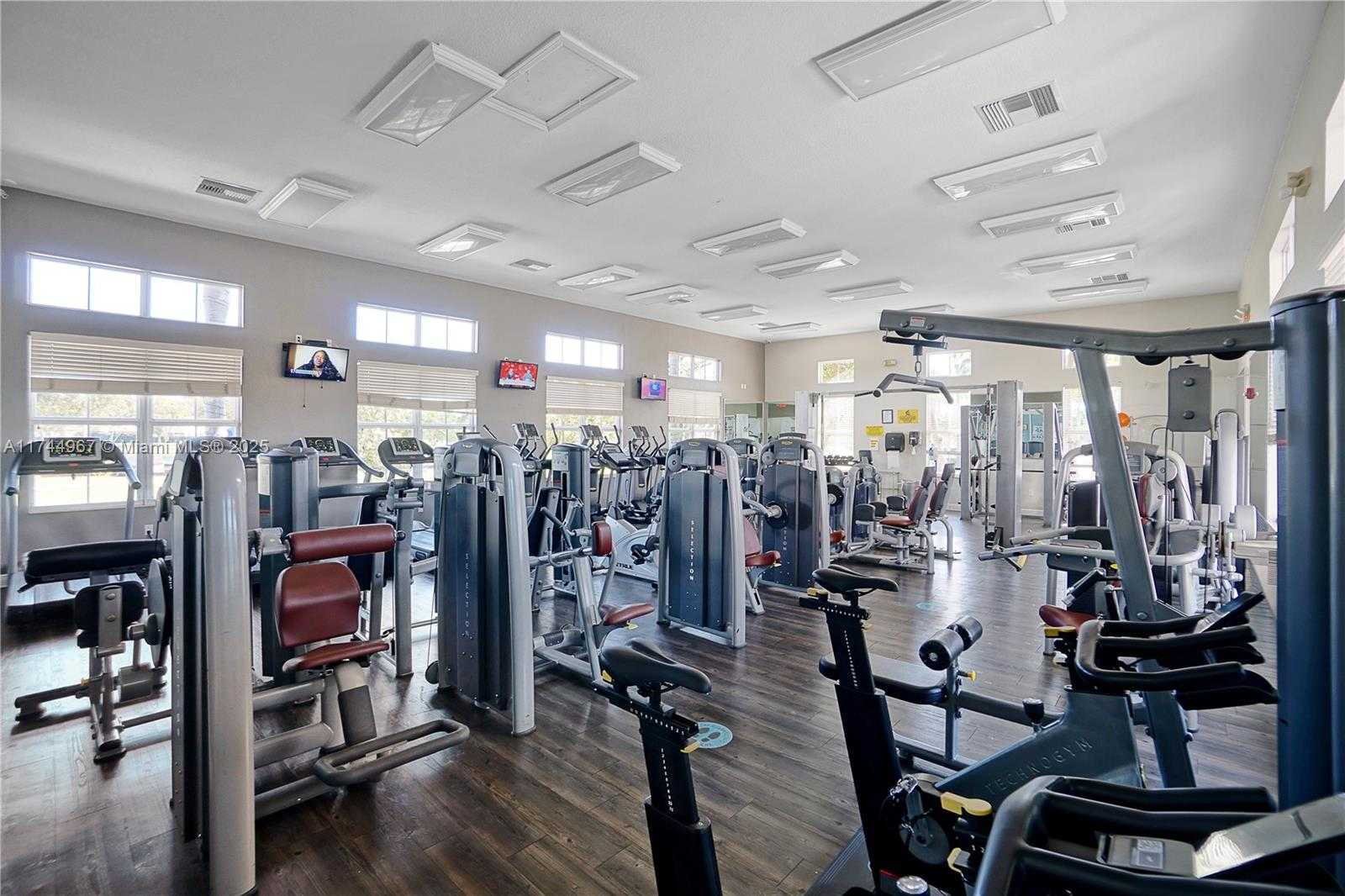 Small Image of 8881 SOUTH WEST 220TH LN #8881, Cutler Bay Number 11