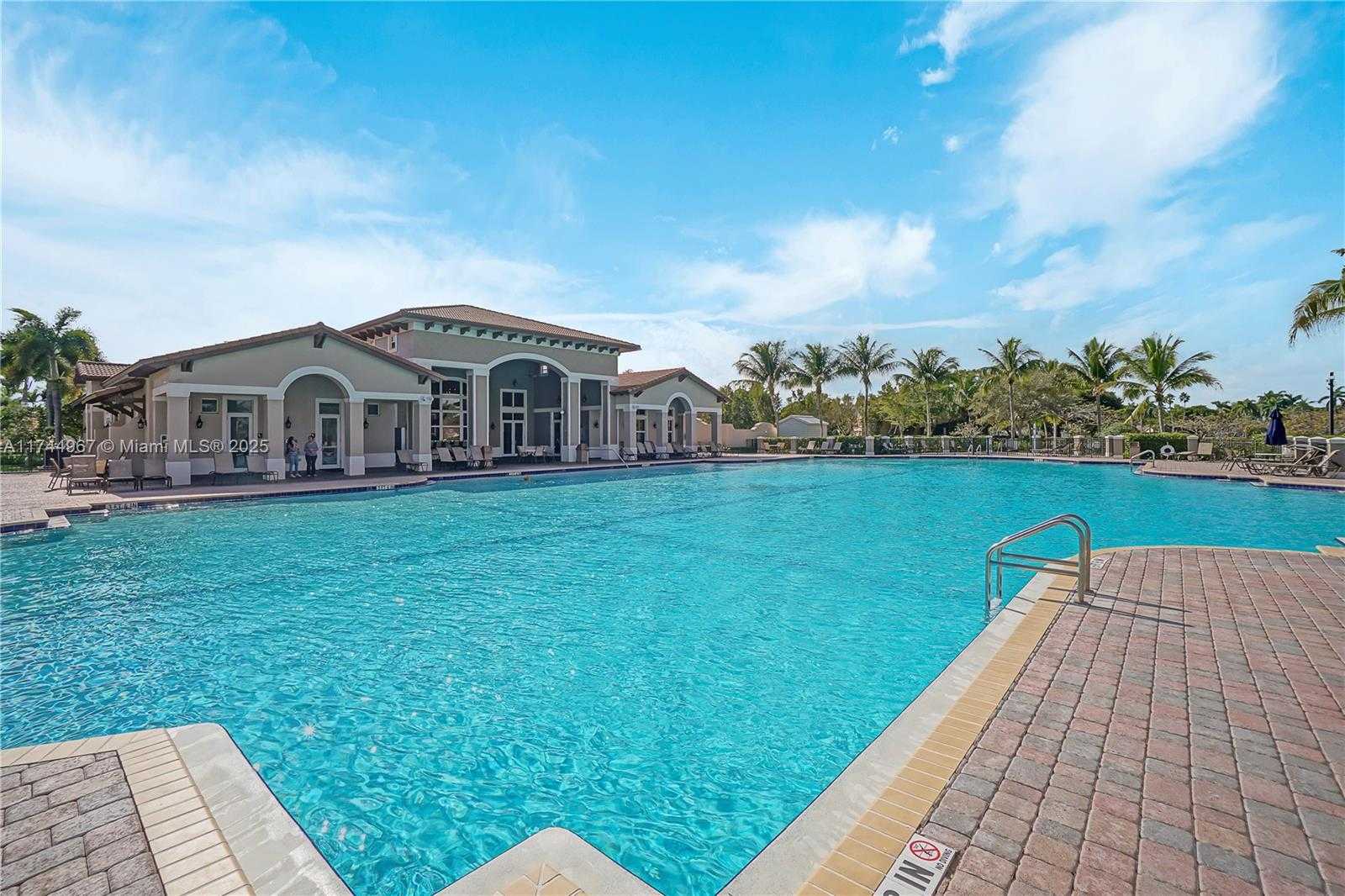 Small Image of 8881 SOUTH WEST 220TH LN #8881, Cutler Bay Number 15