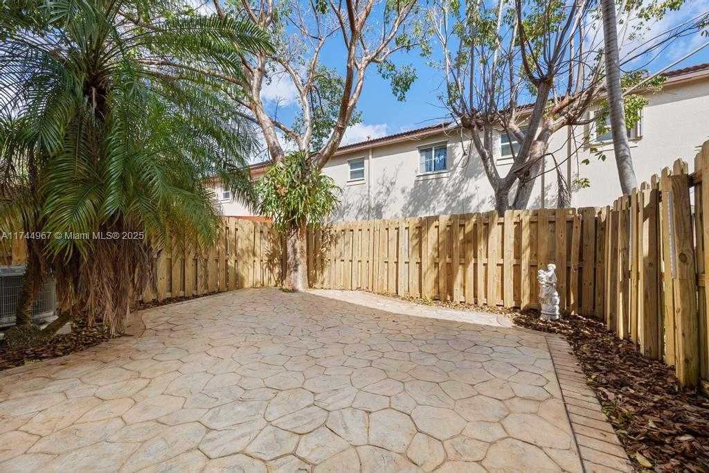 Small Image of 8881 SOUTH WEST 220TH LN #8881, Cutler Bay Number 18