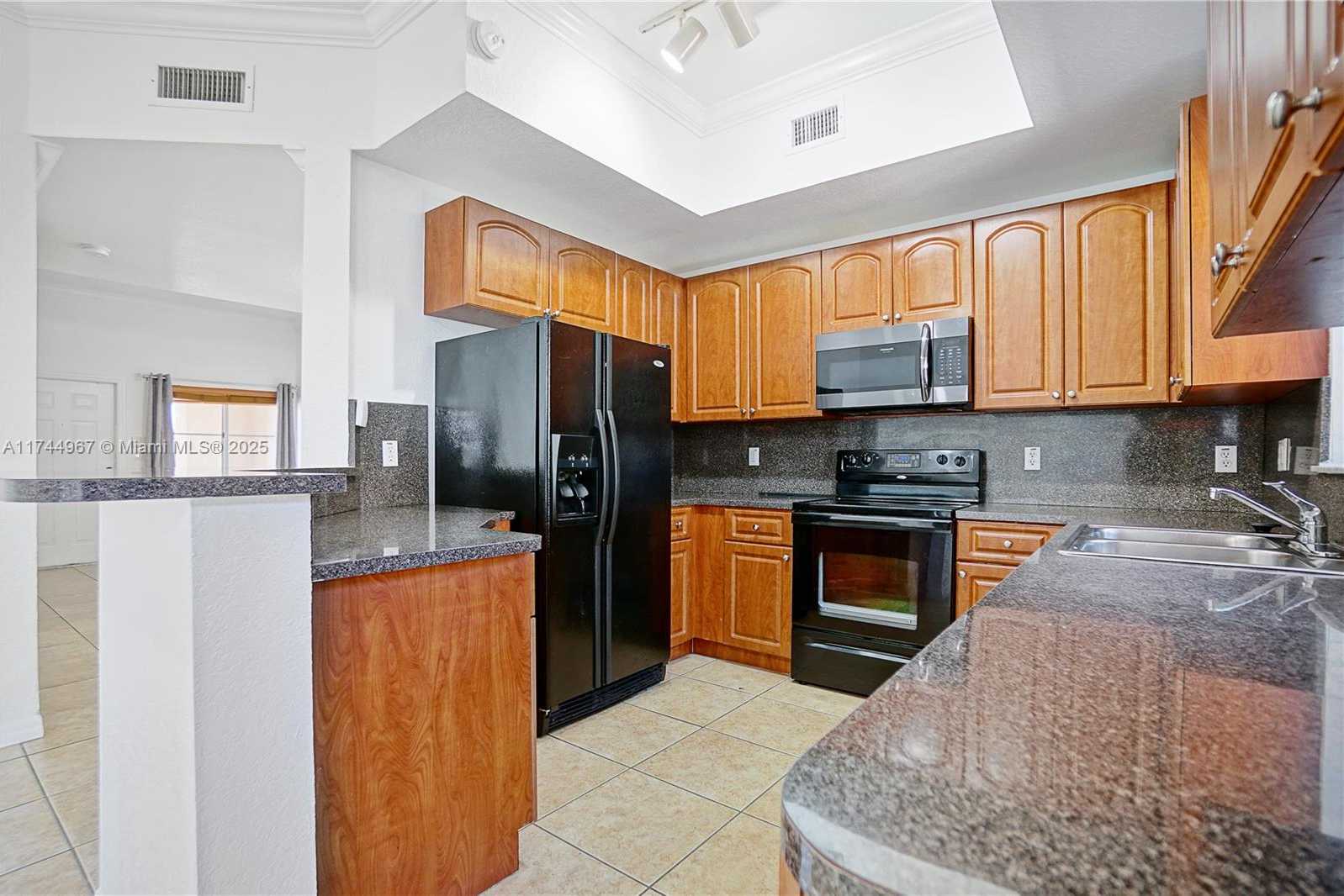Small Image of 8881 SOUTH WEST 220TH LN #8881, Cutler Bay Number 30