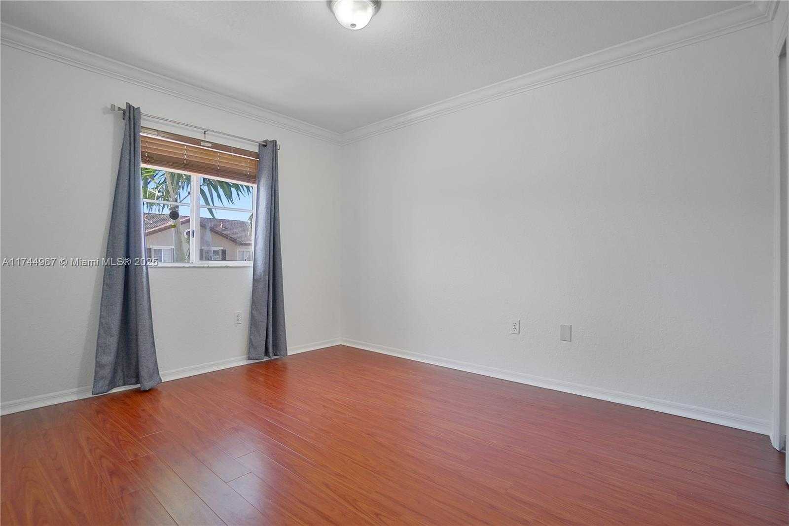 Small Image of 8881 SOUTH WEST 220TH LN #8881, Cutler Bay Number 34