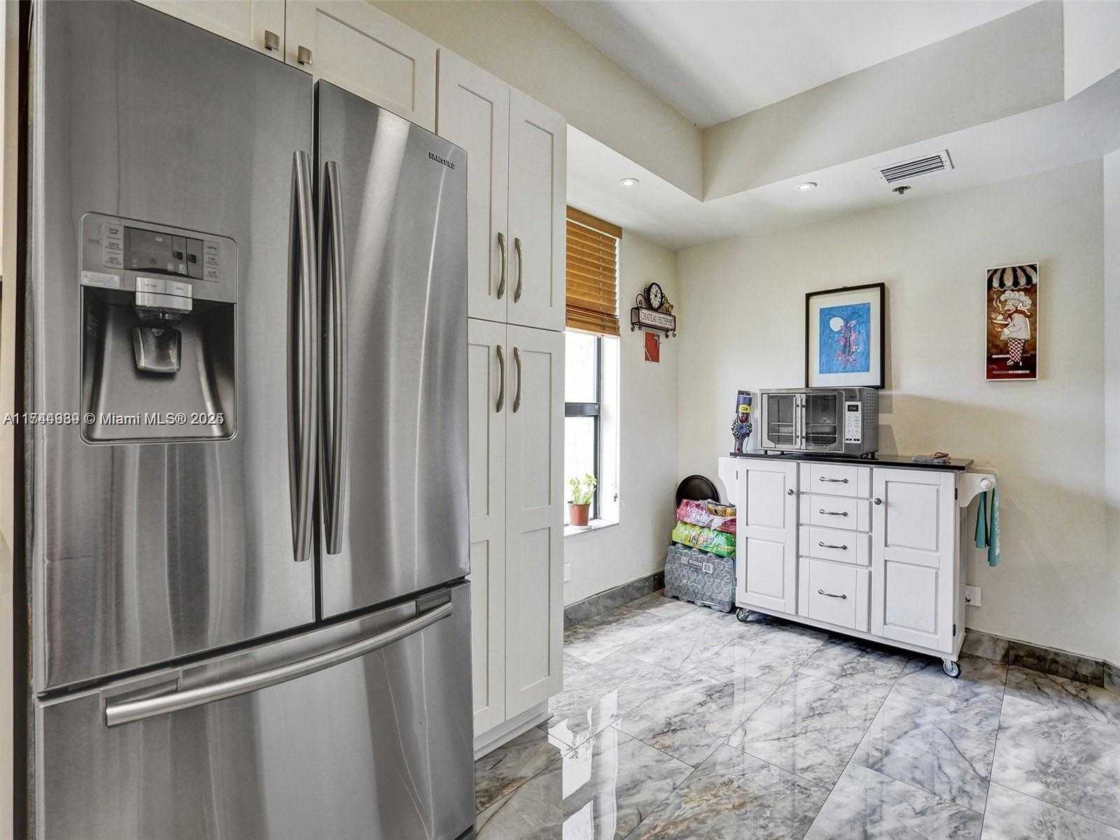 Small Image of 7400 RADICE CT #609, Lauderhill Number 15