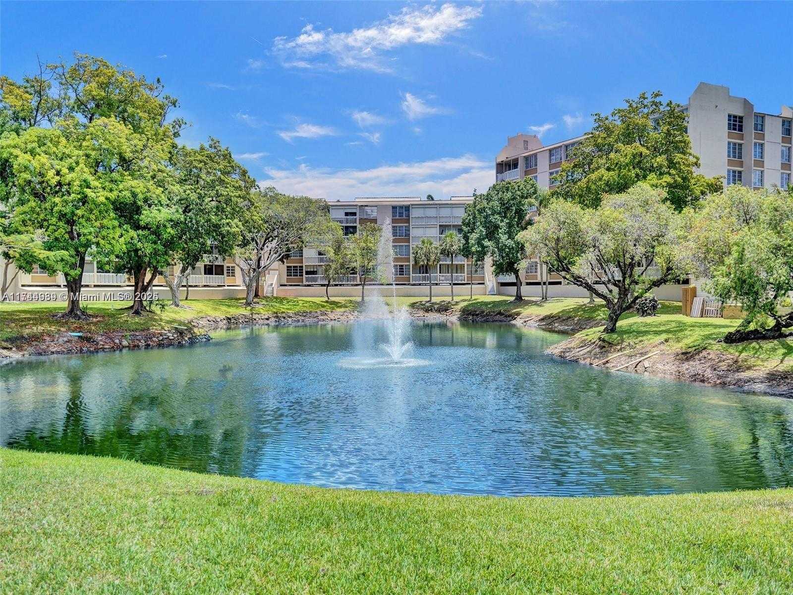 Small Image of 7400 RADICE CT #609, Lauderhill Number 42