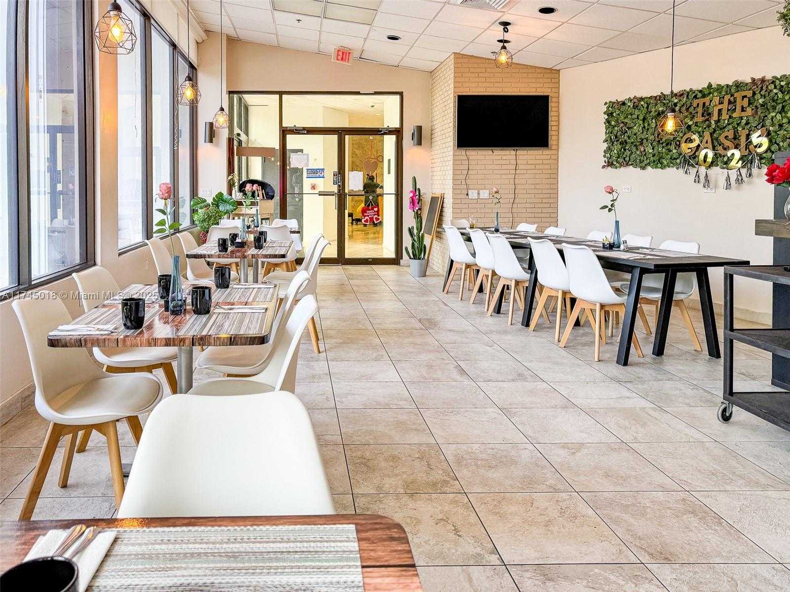 Small Image of 100 BAYVIEW DR #721, Sunny Isles Beach Number 20