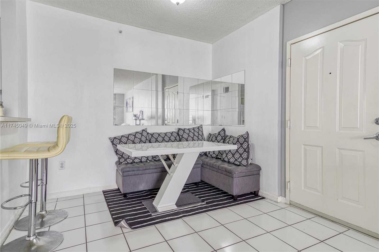 Small Image of 5091 NORTH WEST 7TH ST #1001, Miami Number 13