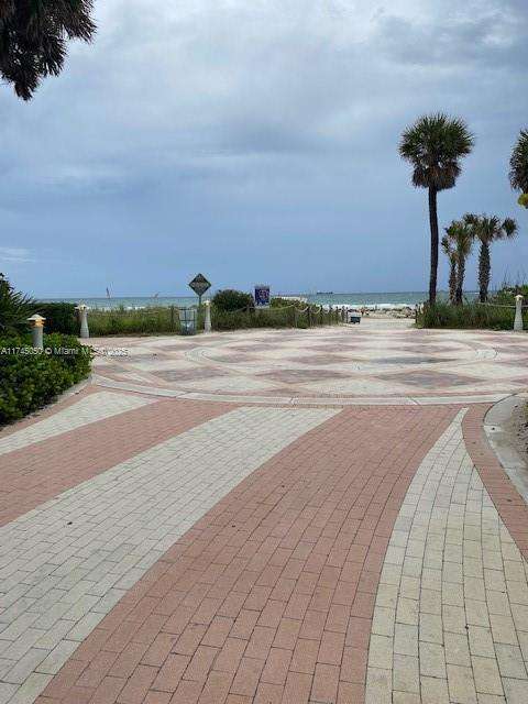 Small Image of 2899 COLLINS AVE #533, Miami Beach Number 21
