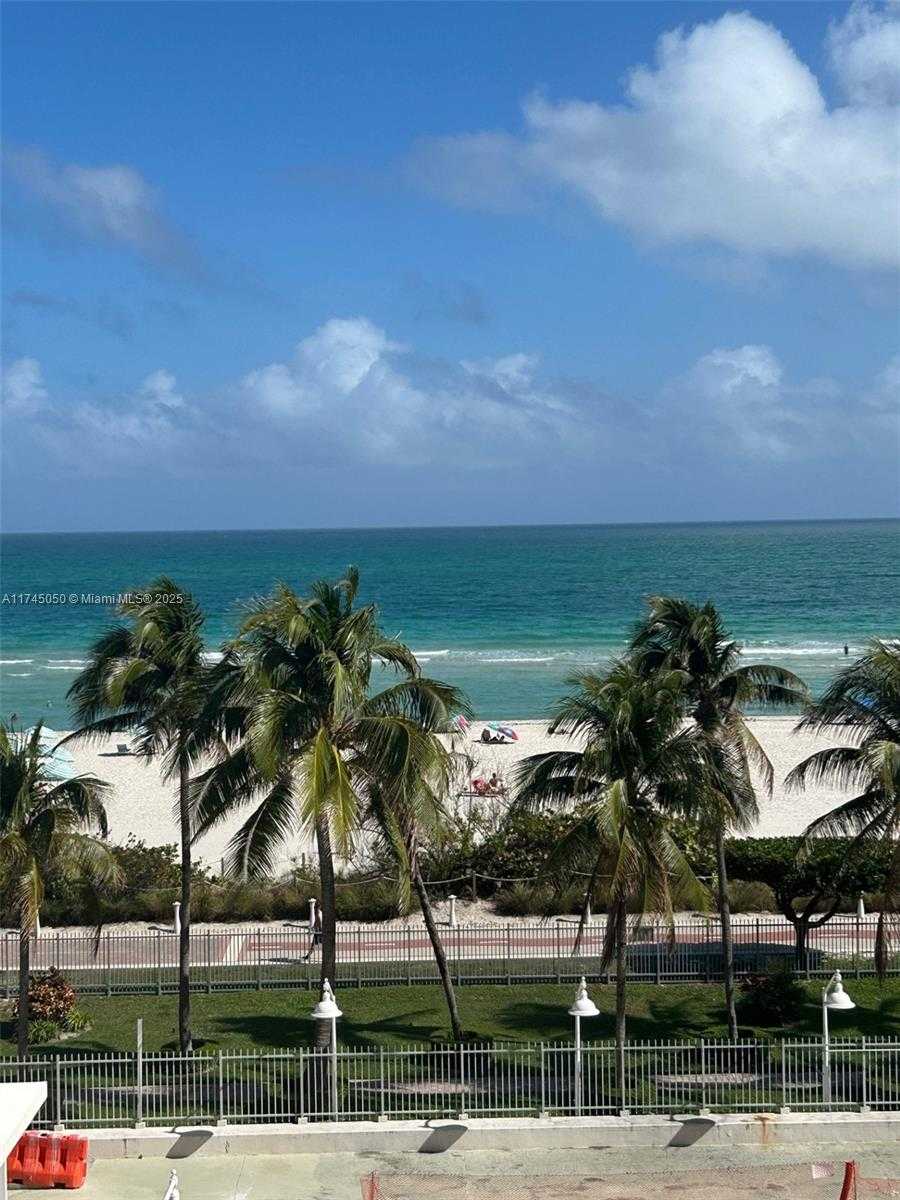 Small Image of 2899 COLLINS AVE #533, Miami Beach Number 23