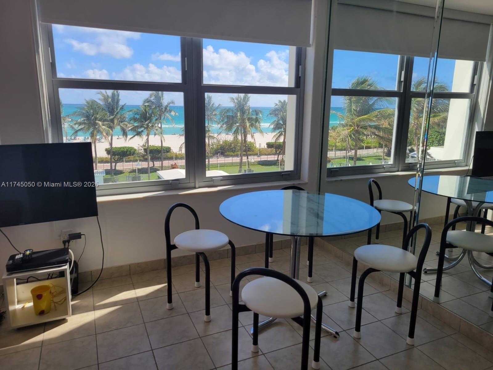 Small Image of 2899 COLLINS AVE #533, Miami Beach Number 5