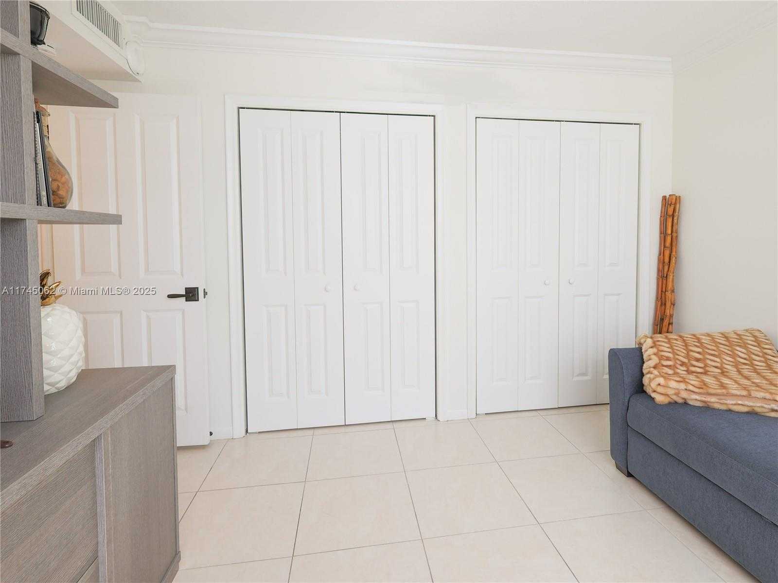 Small Image of 625 BILTMORE WAY #203, Coral Gables Number 10