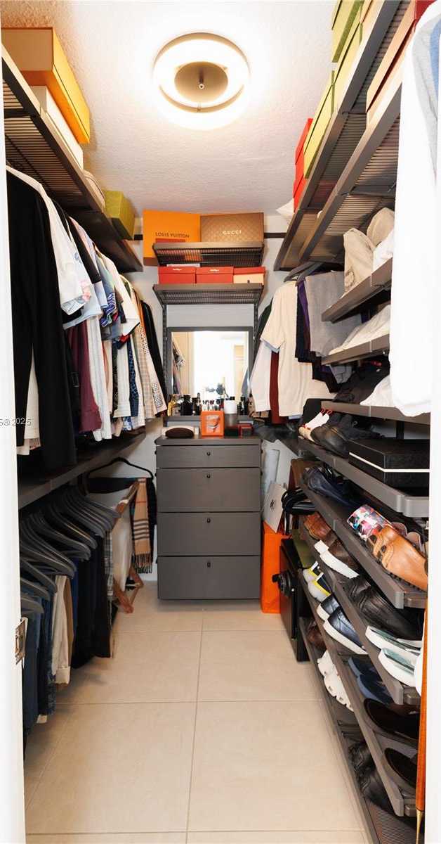 Small Image of 625 BILTMORE WAY #203, Coral Gables Number 17