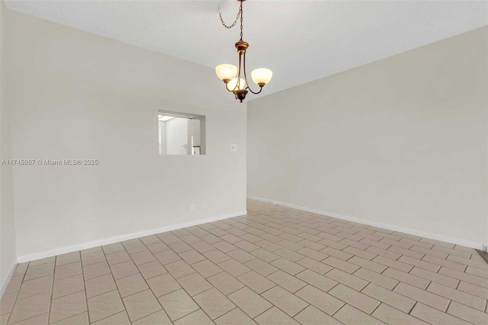 Small Image of 4401 MARTINIQUE CT #C4, Coconut Creek Number 15