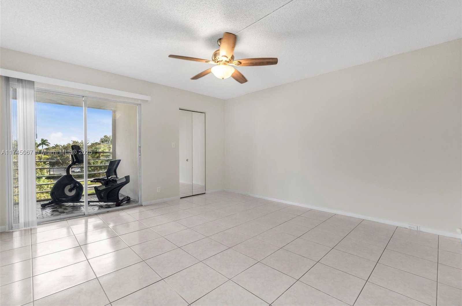 Small Image of 4401 MARTINIQUE CT #C4, Coconut Creek Number 20