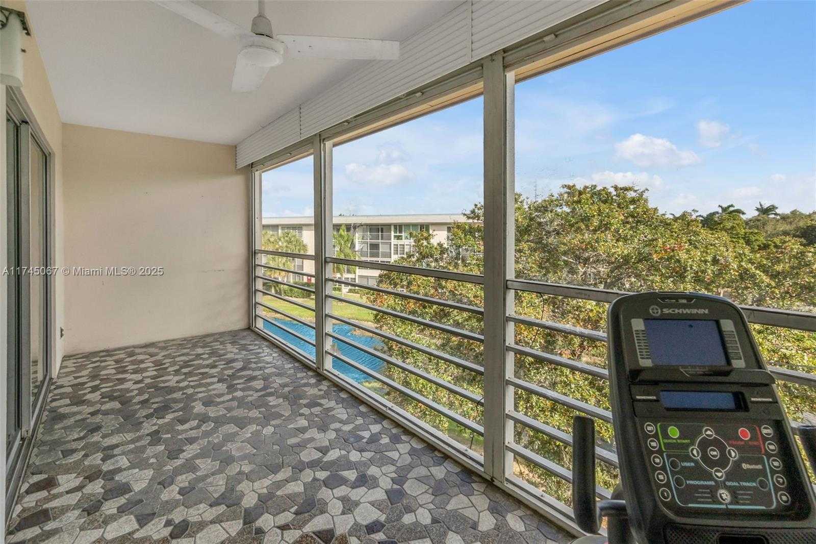 Small Image of 4401 MARTINIQUE CT #C4, Coconut Creek Number 4