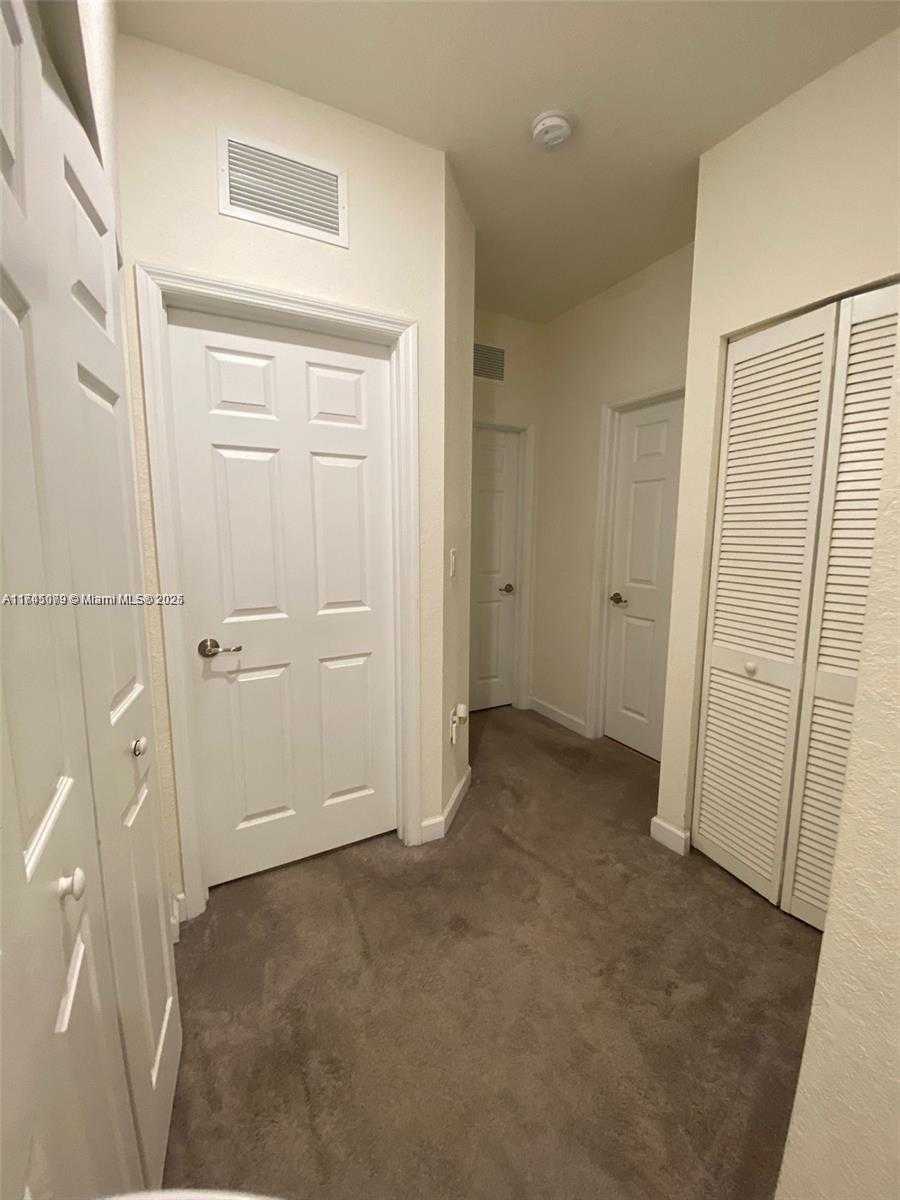 Small Image of 10413 WEST 33RD CT #., Hialeah Number 25