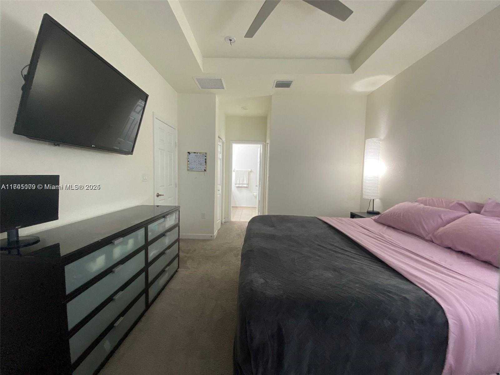 Small Image of 10413 WEST 33RD CT #., Hialeah Number 32