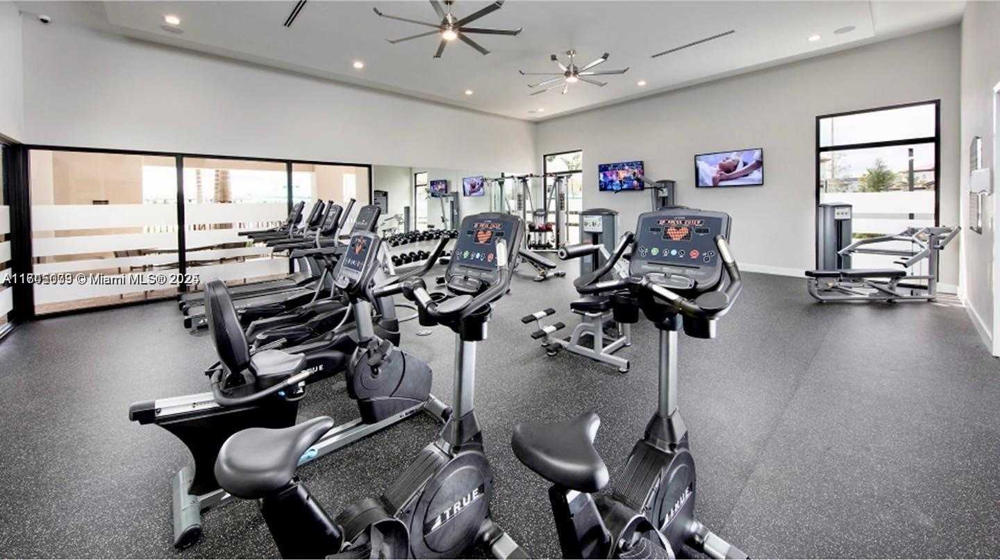 Small Image of 10413 WEST 33RD CT #., Hialeah Number 50