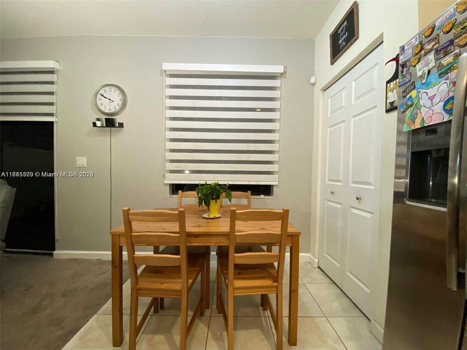 Small Image of 10413 WEST 33RD CT #., Hialeah Number 8