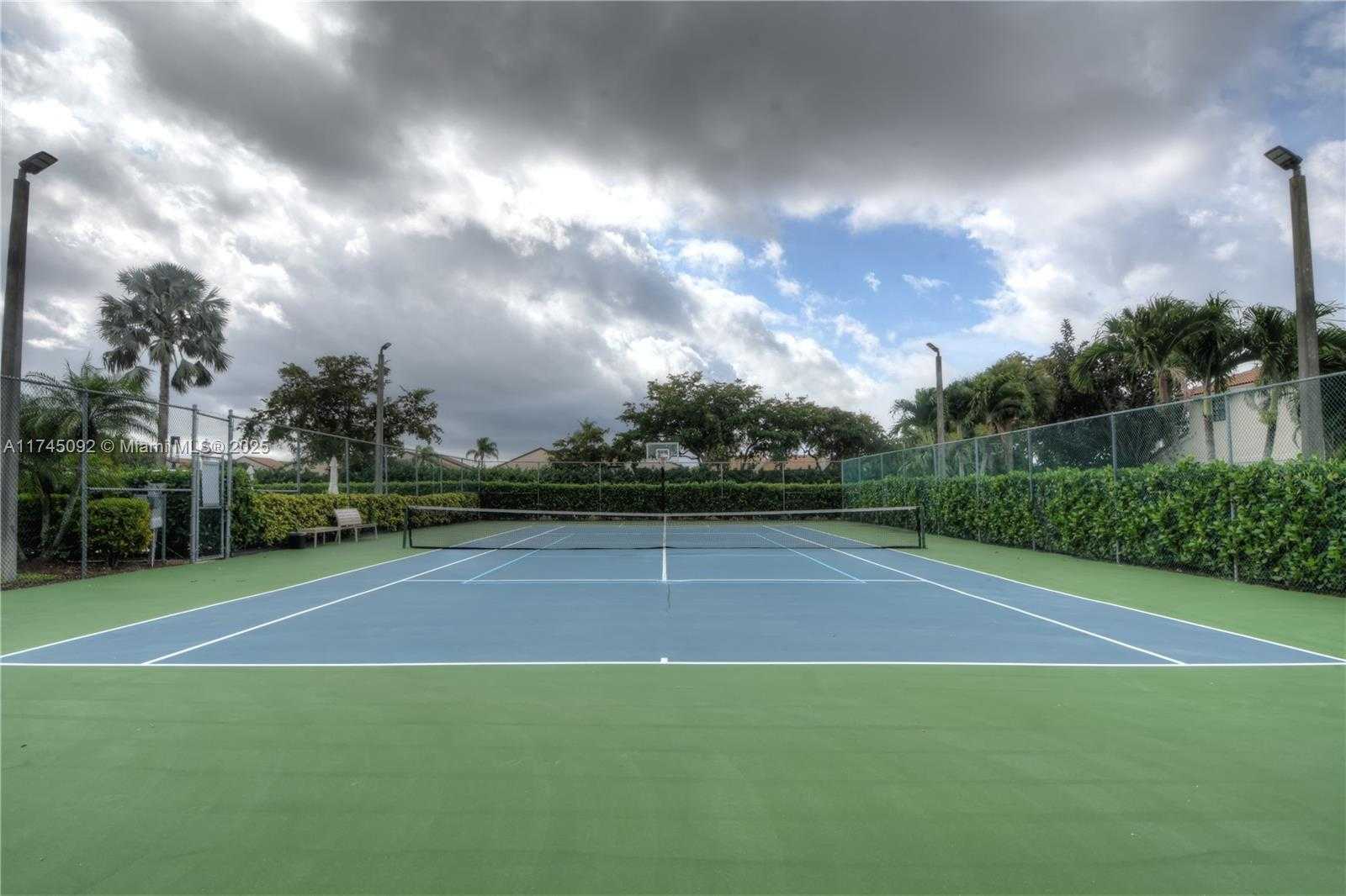 Small Image of 8639 Eagle Run Dr, Boca Raton, FL 33434, USA Number 52