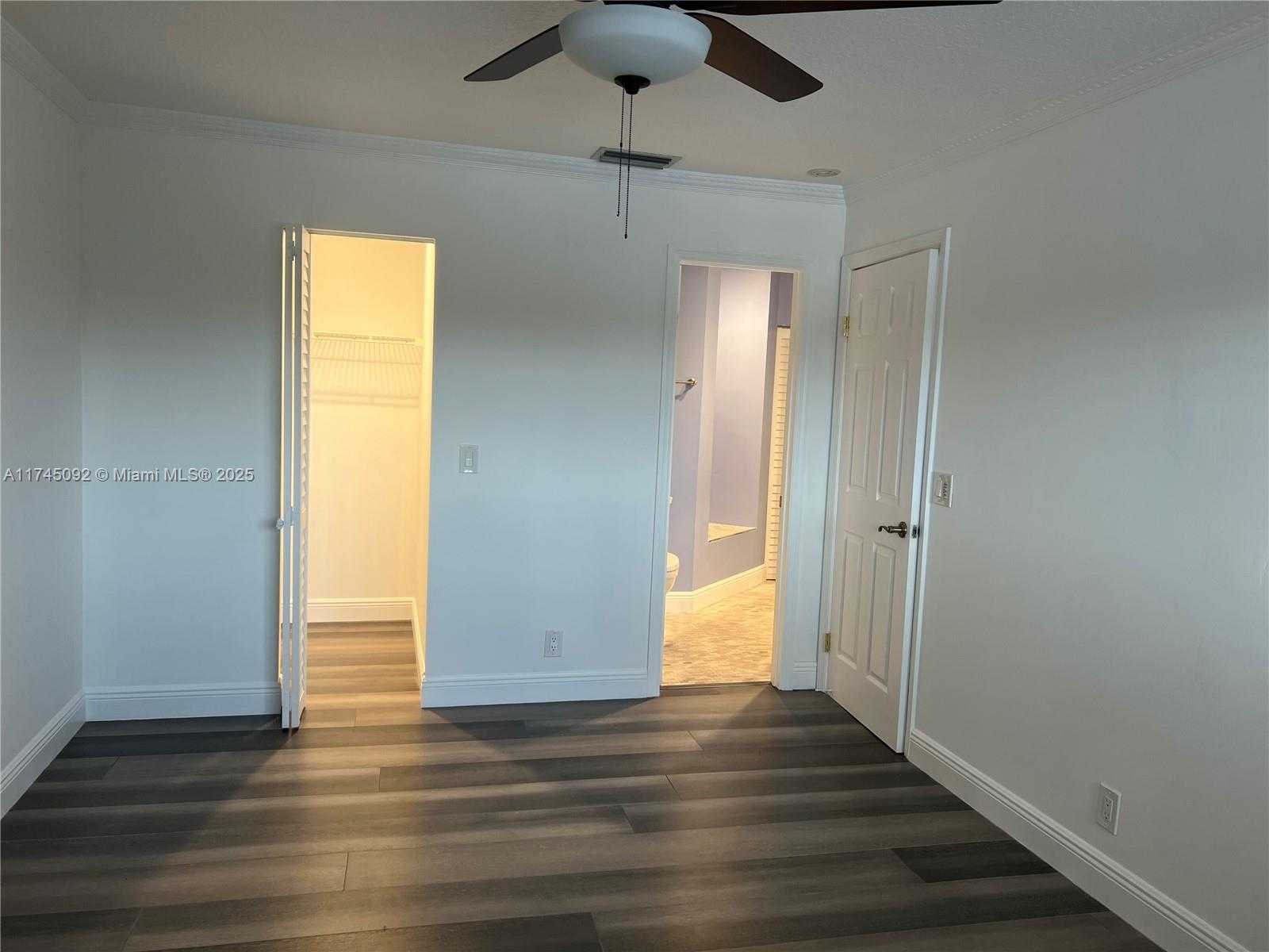 Small Image of 8639 Eagle Run Dr, Boca Raton, FL 33434, USA Number 57
