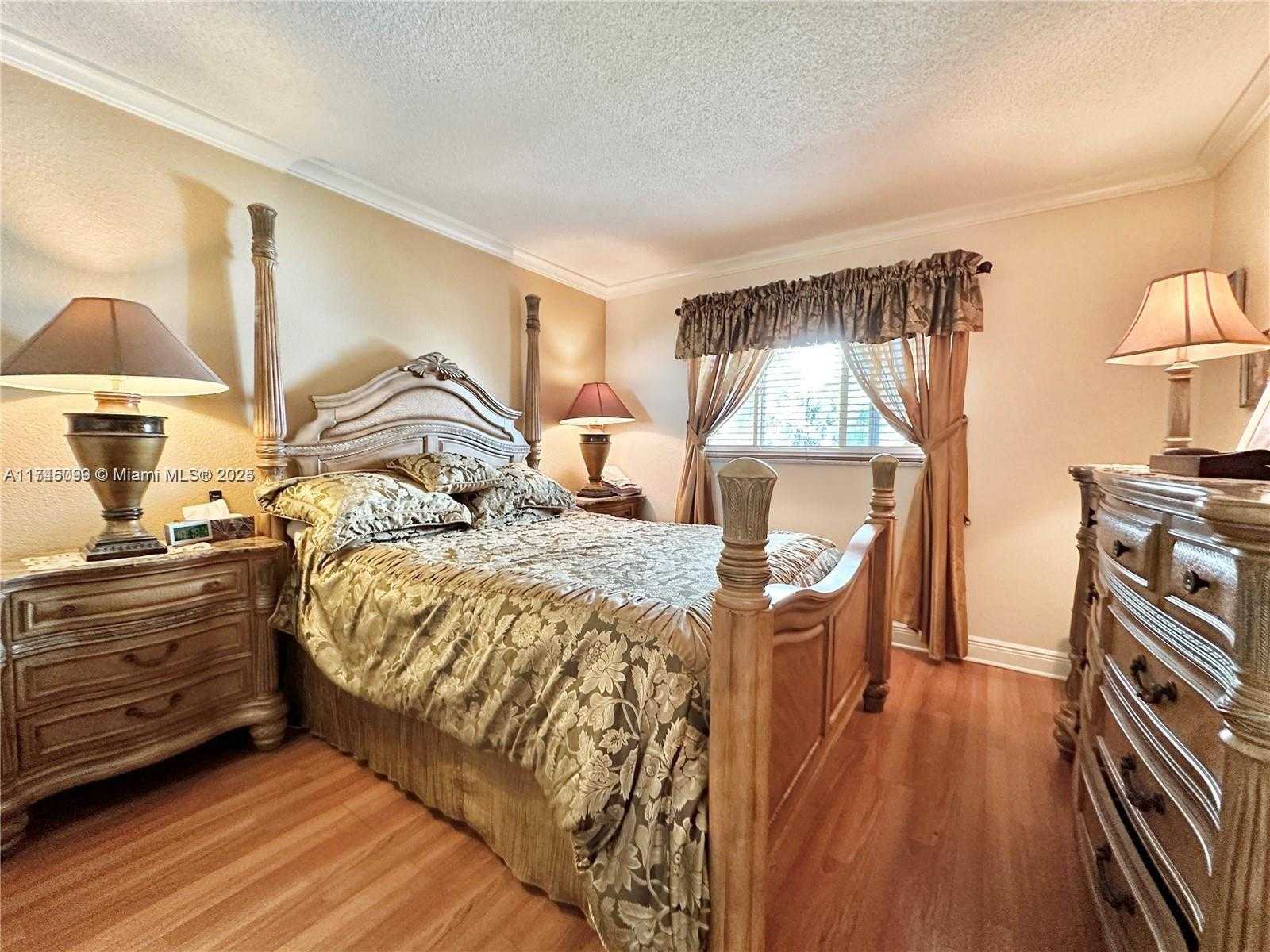 Small Image of 301 NORTH EAST 14TH AVE #201, Hallandale Beach Number 19