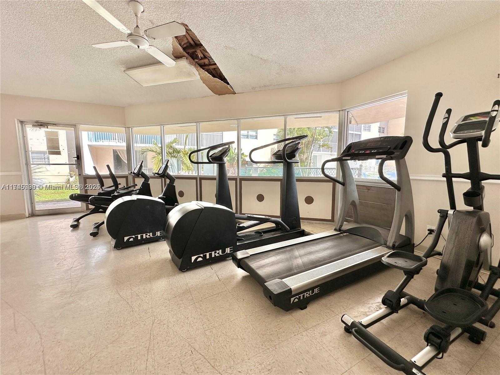 Small Image of 301 NORTH EAST 14TH AVE #201, Hallandale Beach Number 27