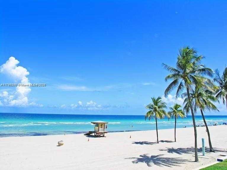Small Image of 301 NORTH EAST 14TH AVE #201, Hallandale Beach Number 33