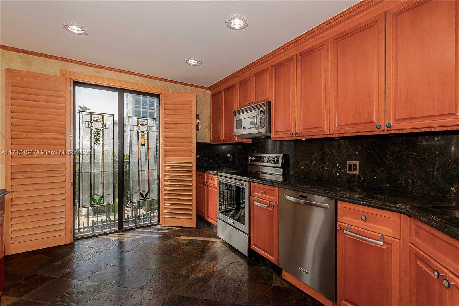 Small Image of 711 BILTMORE WAY #502, Coral Gables Number 12