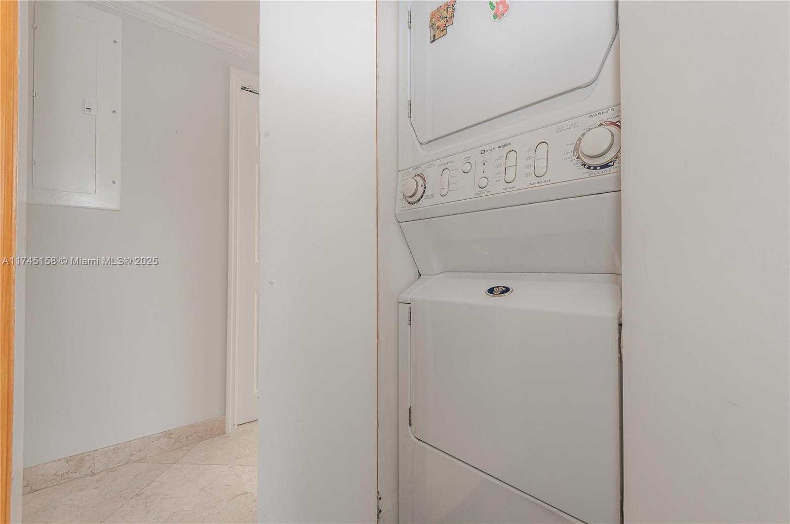 Small Image of 711 BILTMORE WAY #502, Coral Gables Number 14