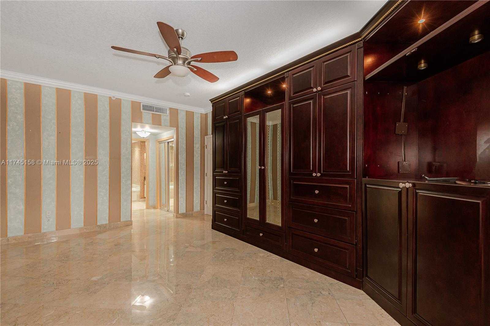 Small Image of 711 BILTMORE WAY #502, Coral Gables Number 16