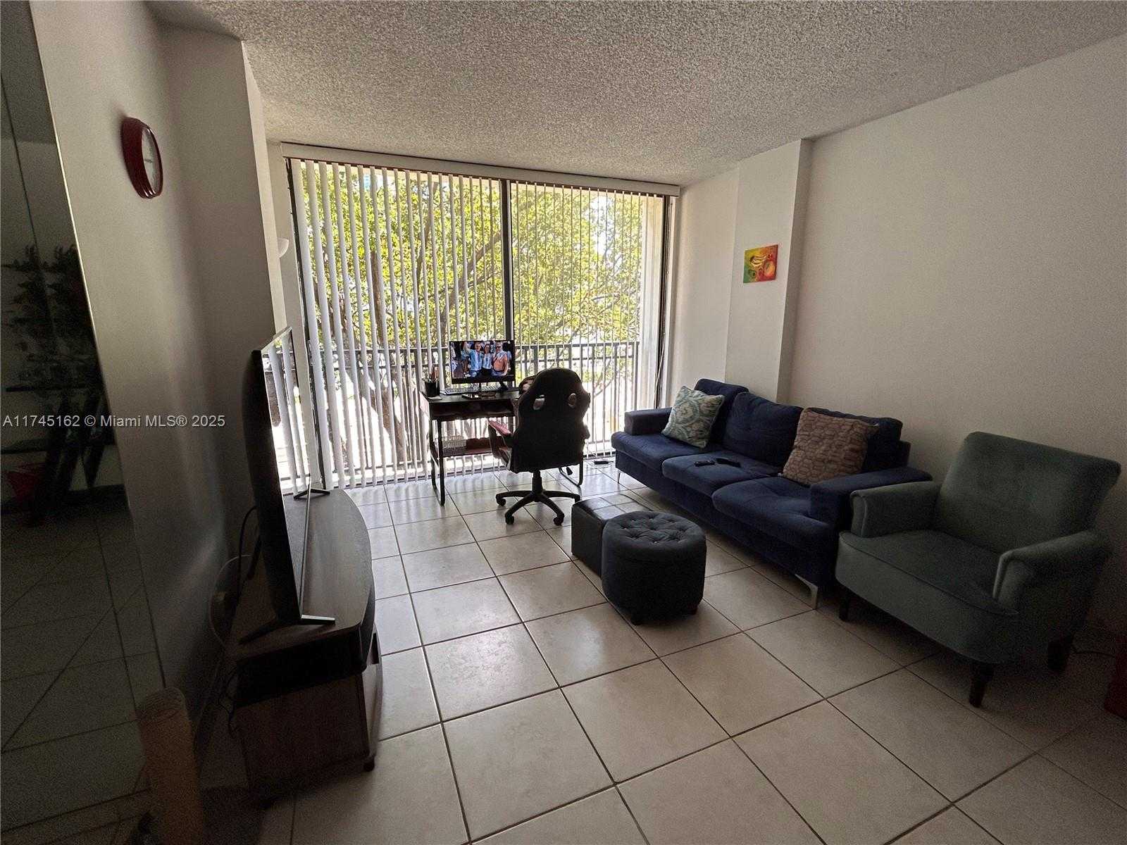 Small Image of 16909 NORTH BAY RD #320, Sunny Isles Beach Number 21