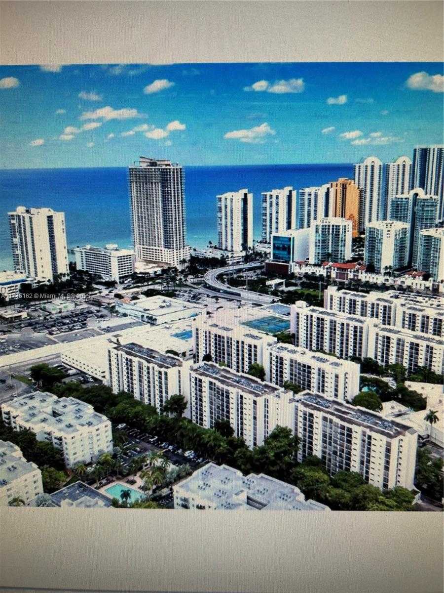 Small Image of 16909 NORTH BAY RD #320, Sunny Isles Beach Number 3