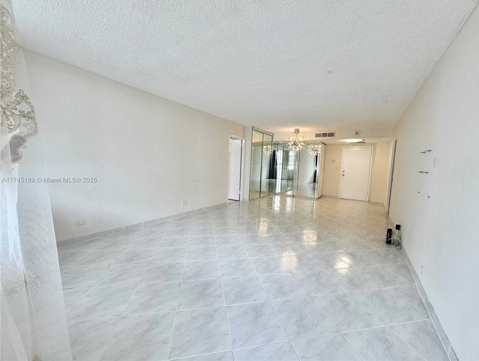 Small Image of 251 174 ST #1408, Sunny Isles Beach Number 7