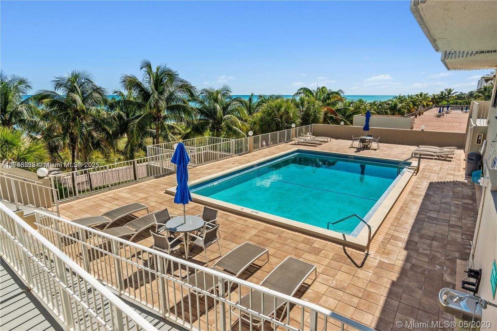 Small Image of 6061 Collins Ave, Miami Beach, FL 33141, USA Number 30
